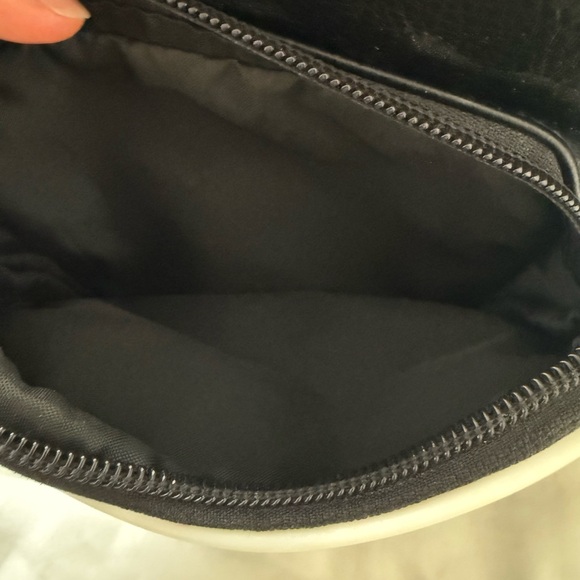 Adidas Vegan Leather Crossbody Bag Black - Picture 7 of 9